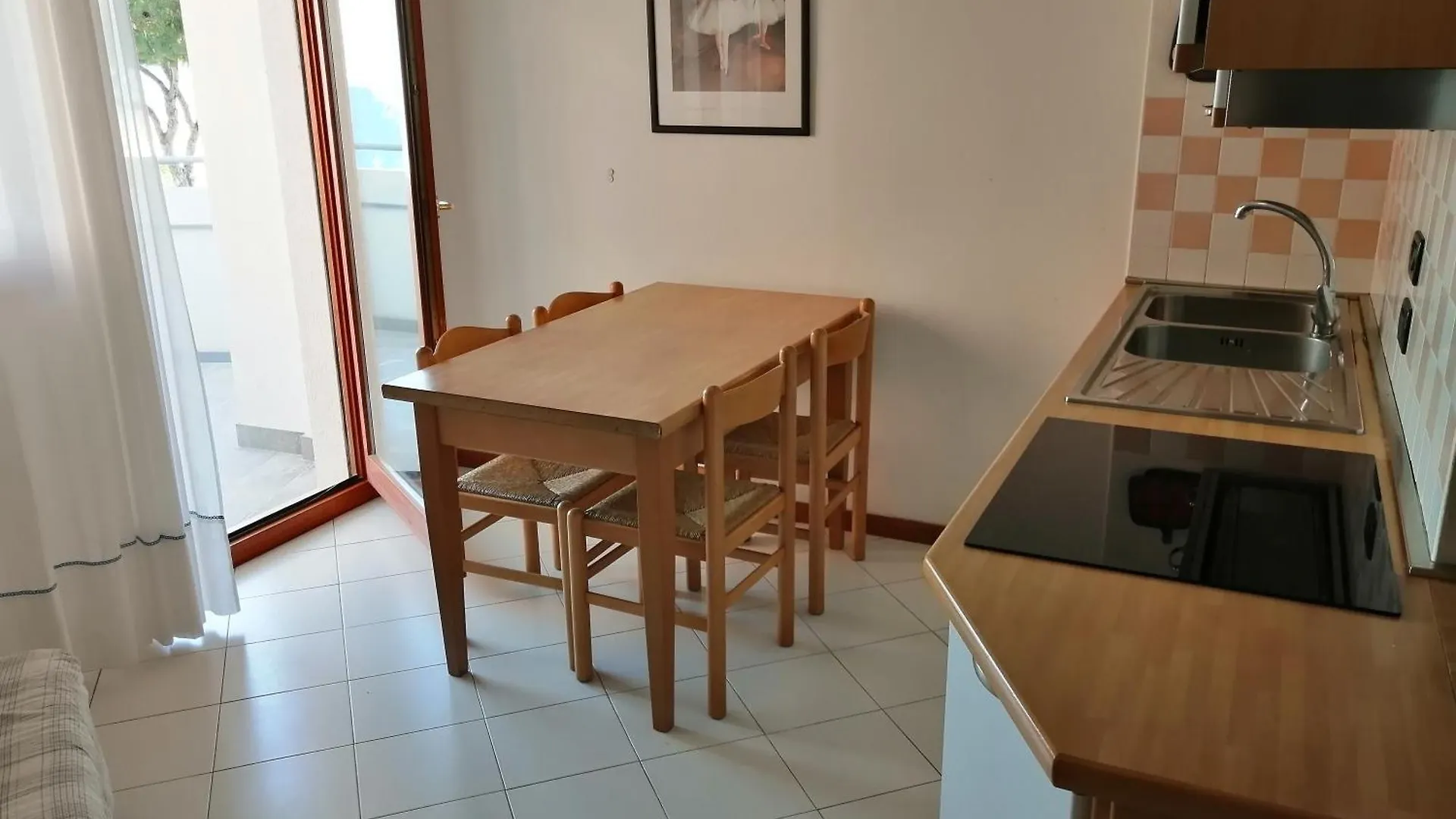 Apartment Residence Semiramis Sul Mare Lido di Jesolo Italy